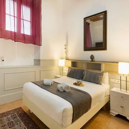 Romantic In Trendy Gracia Daire *
