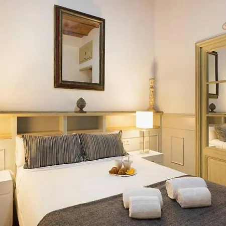 Daire Romantic In Trendy Gracia